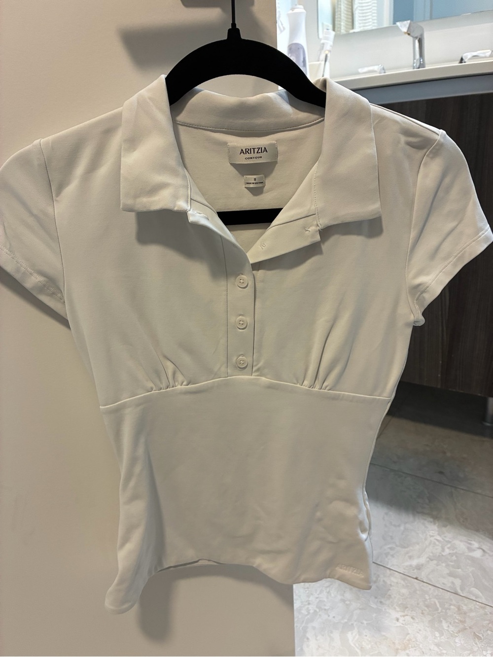 Aritzia White Short Sleeve Polo Crop Top - Picture 1 of 1